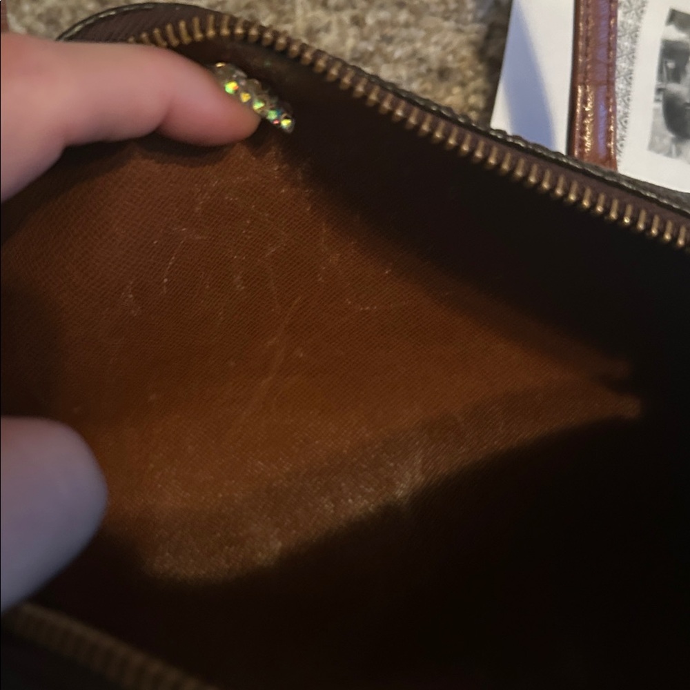 Louis Vuitton Papillion Bag - Picture 13 of 14